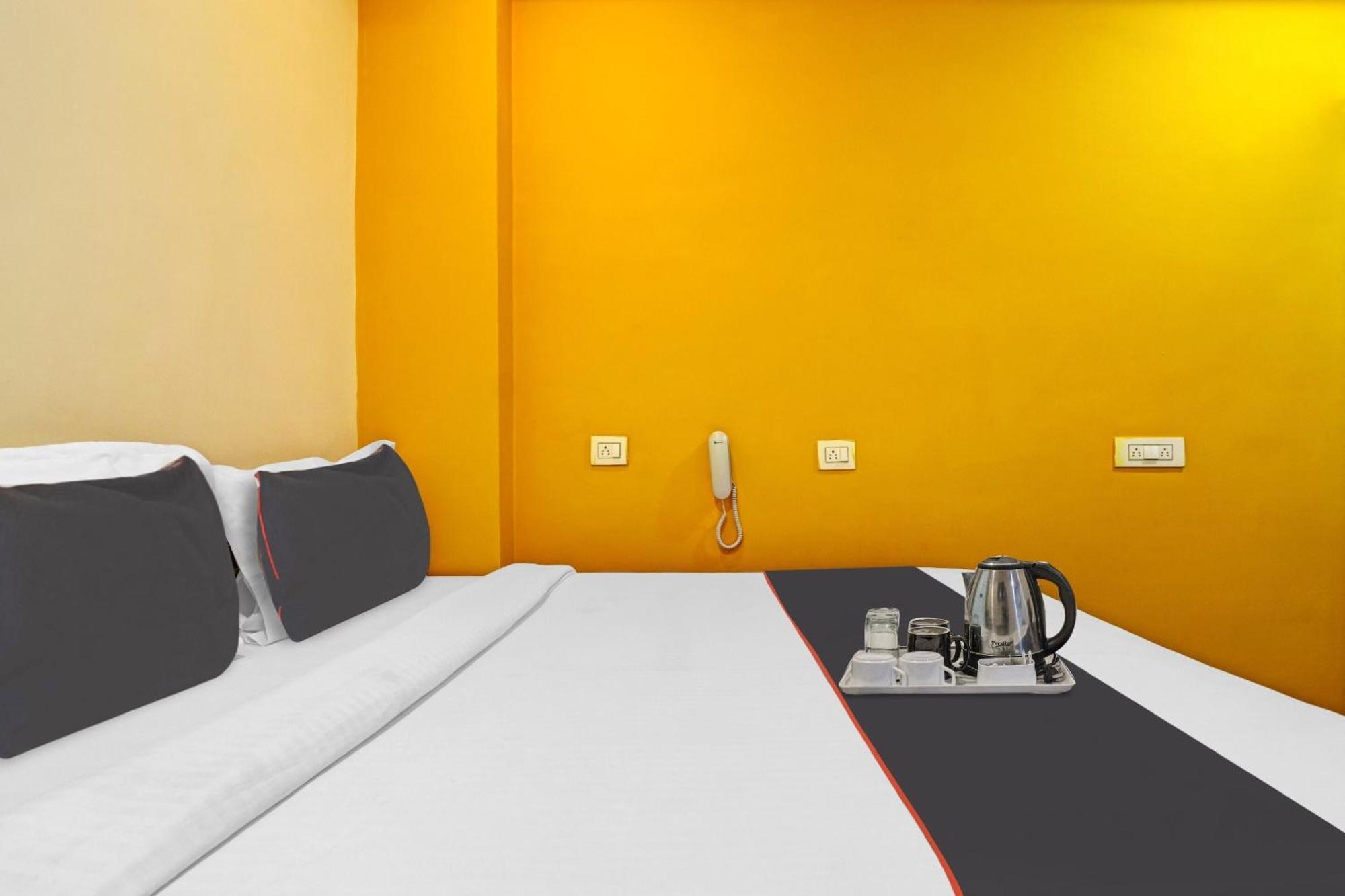 Super Collection O Gachibowli Hotel Kondapur  Eksteriør billede
