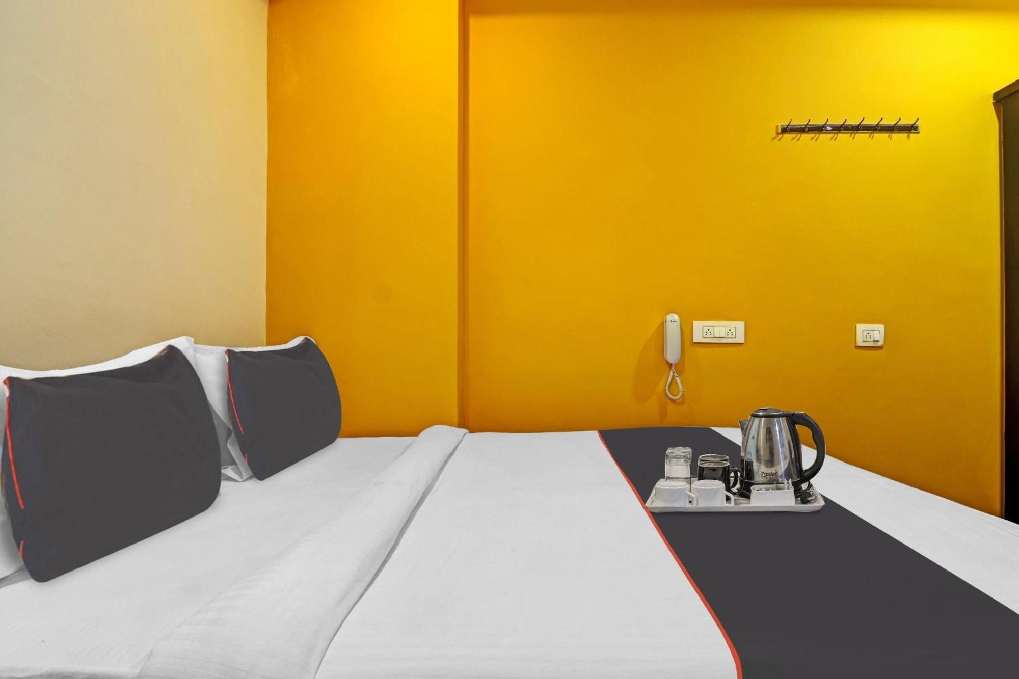 Super Collection O Gachibowli Hotel Kondapur  Eksteriør billede